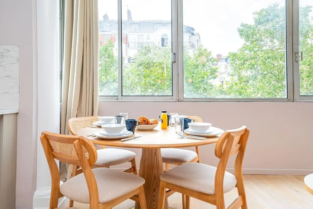 Appartement Lumineux Neuf Paris Arc De Triomphe